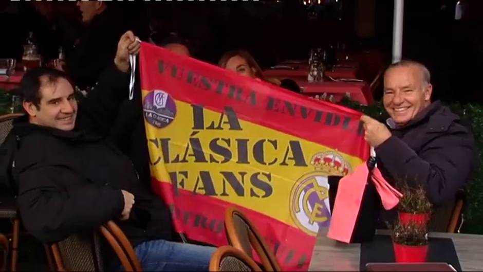 Cientos de aficionados acompañan al Real Madrid en Brujas