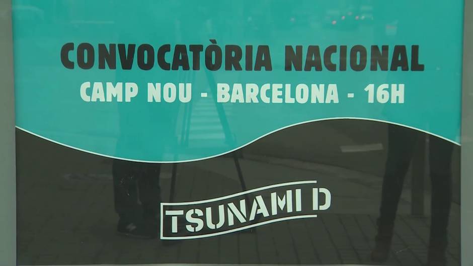 Tsunami Democràtic anuncia su movilización en marquesinas