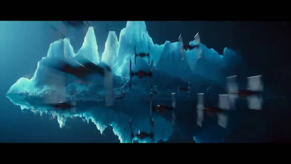 Abrams defiende 'Star Wars' de la polémica tras su estreno en España