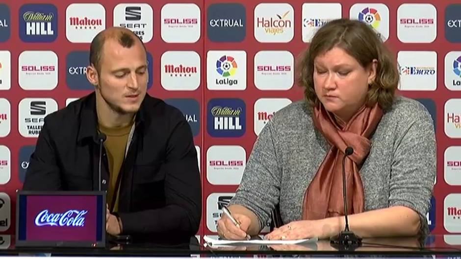 Zozulya se defiende: "No soy nazi"