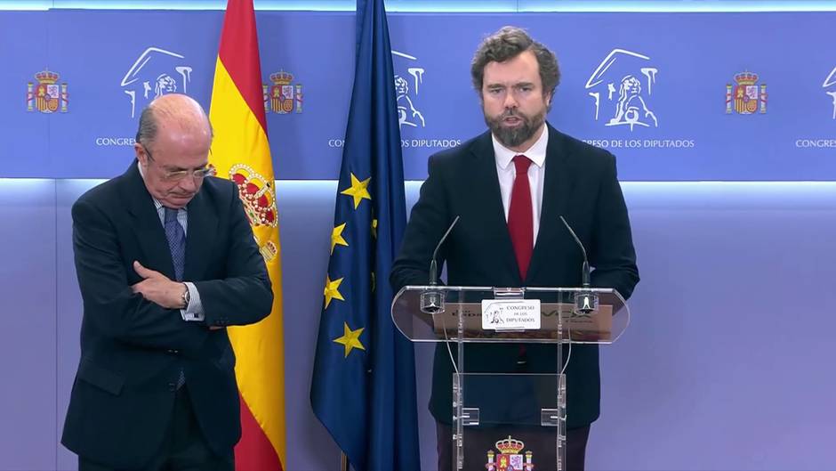 Espinosa de los Monteros: "Todos se han puesto de acuerdo contra Vox"