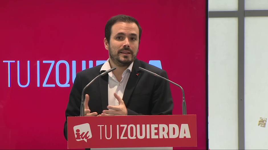 Garzón asegura que la derecha pretende "hacer descarrilar al Gobierno"