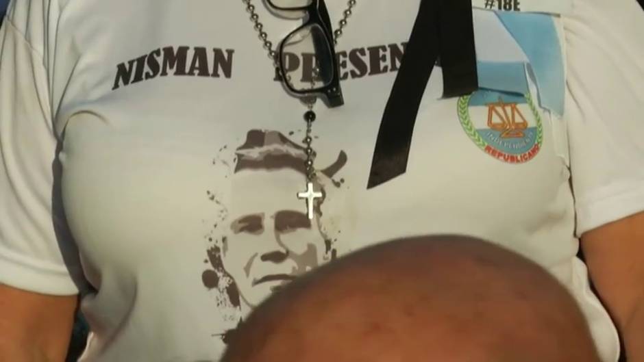 Miles de argentinos piden justicia para el exfiscal Alberto Nisman cinco años después de su muerte