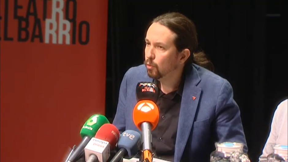 Iglesias: "Este Gobierno va a defender la educación pública frente a los que quieren volver al pasado"