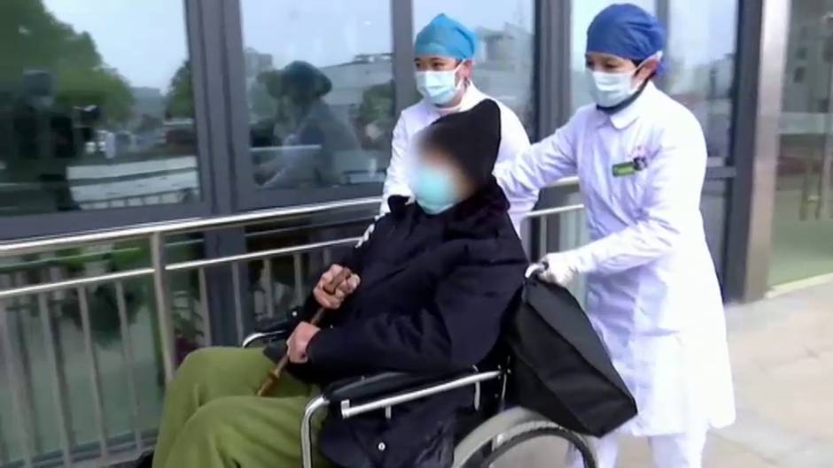 Ascienden a 724 muertos por el coronavirus dentro de China