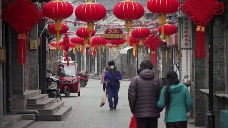 Pekín se convierte en una 'ciudad fantasma' a cámara lenta casi tres meses después del primer caso de coronavirus