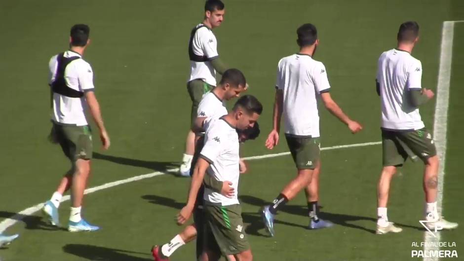 William, novedad en el entrenamiento del Betis