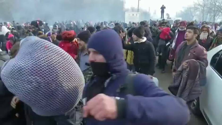 Turquía abre la frontera para que los refugiados sirios entren en Europa