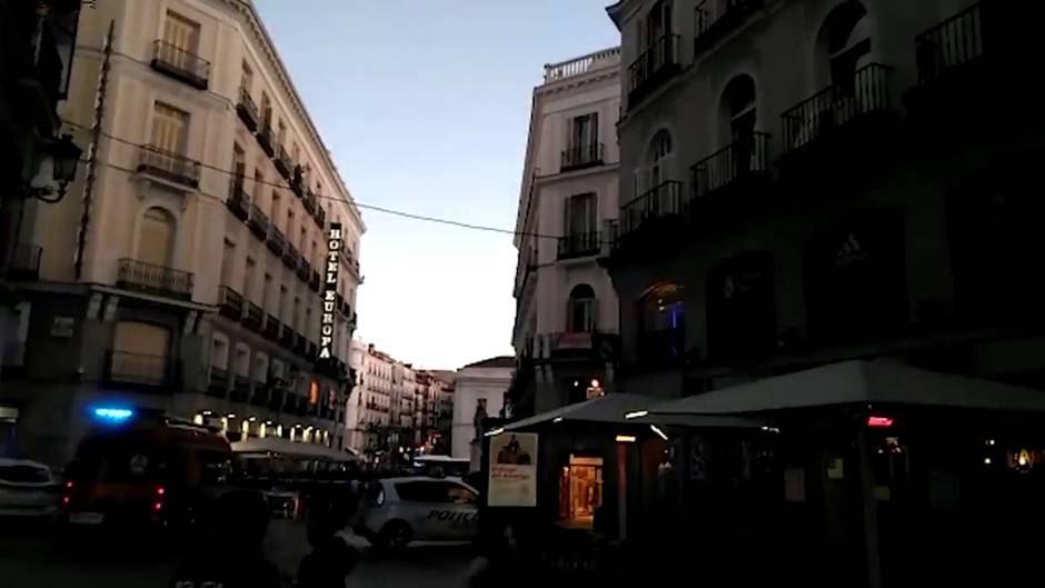 Sofocan un incendio en las inmediaciones de la Puerta del Sol