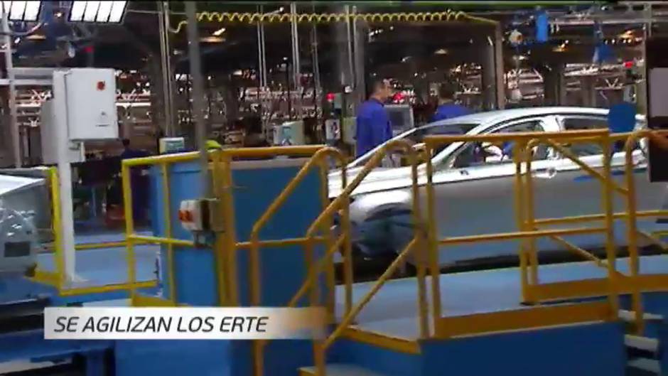 Sánchez pide a los empresarios que no despidan