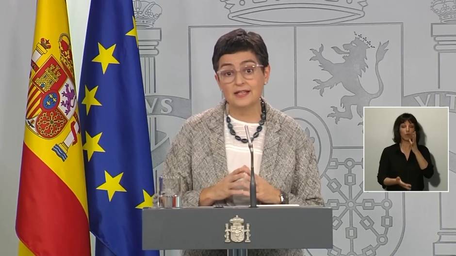 Gobierno pide "calma" a los turistas extranjeros en España