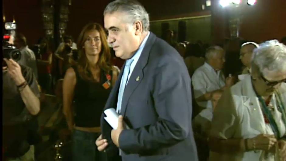 Mejora el estado de salud de Lorenzo Sanz tras su ingreso por coronavirus