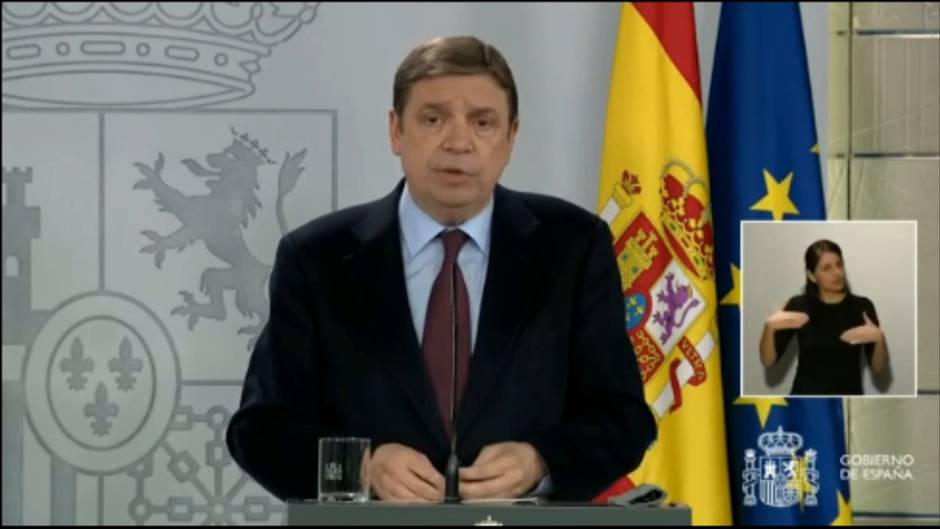 Planas descarta el racionamiento y una subida de precios de alimentos