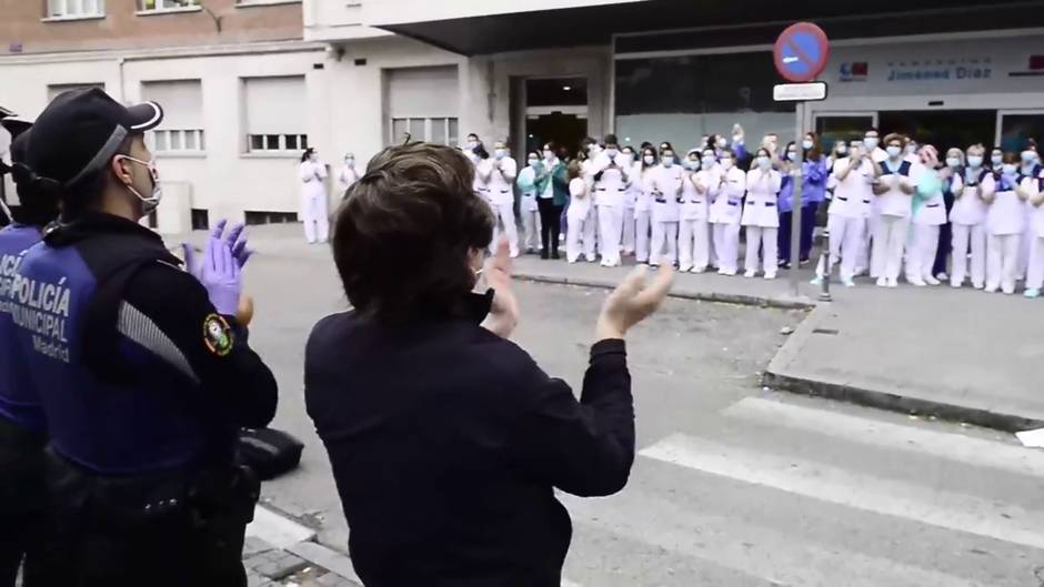 Almeida aplaude a los sanitarios del Hospital Jiménez Díaz