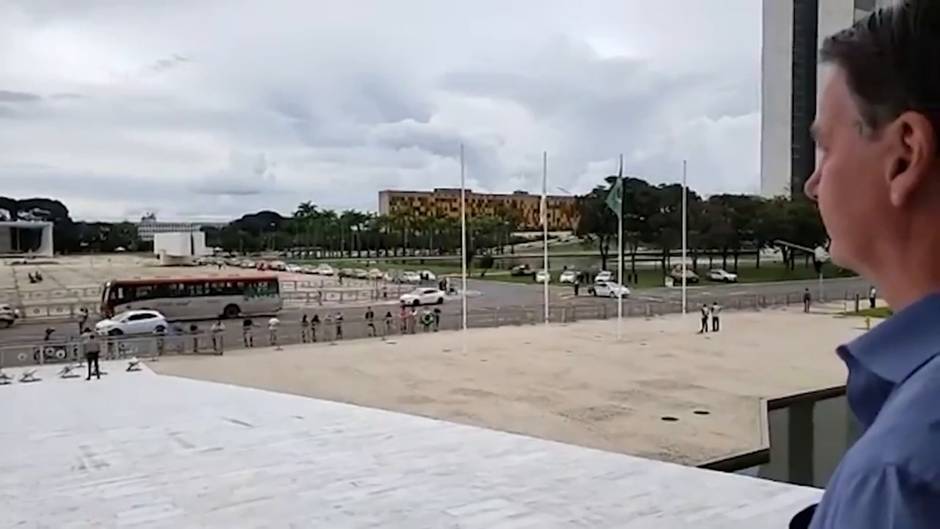 El ministro de Salud de Brasil deja el cargo sin completar ni un mes