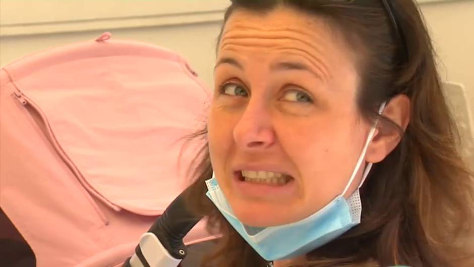 Las terrazas se llenan de personas con mascarillas