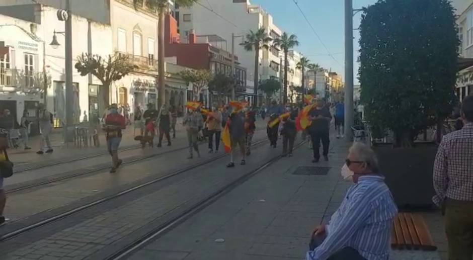 Cacerolada contra el Gobierno en San Fernando