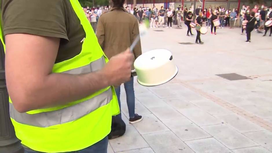 Vecinos de San Cristóbal protestan con una cacerolada ante incremento de delincuencia