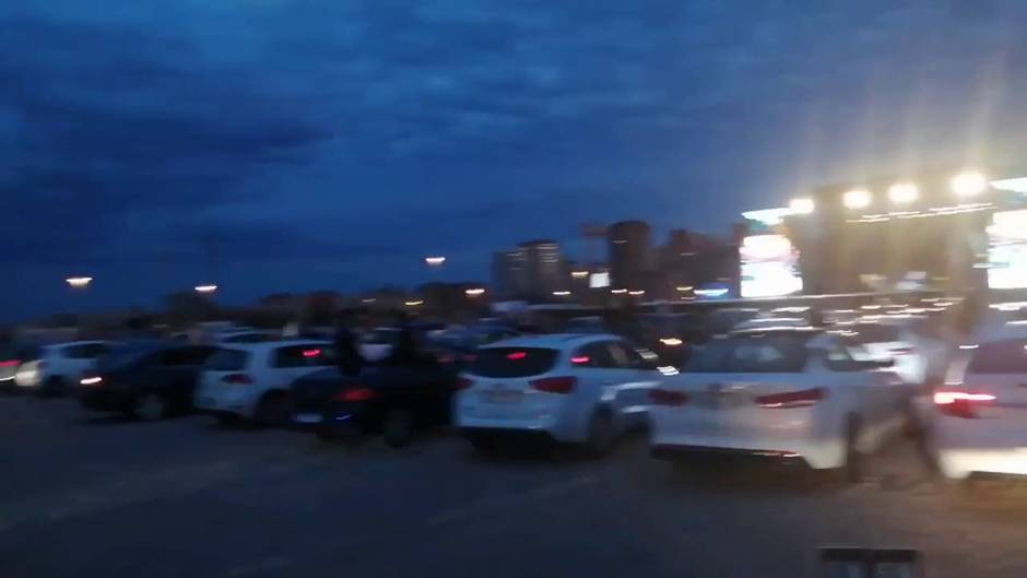 Madrid debuta con el primer concierto en autocine en España