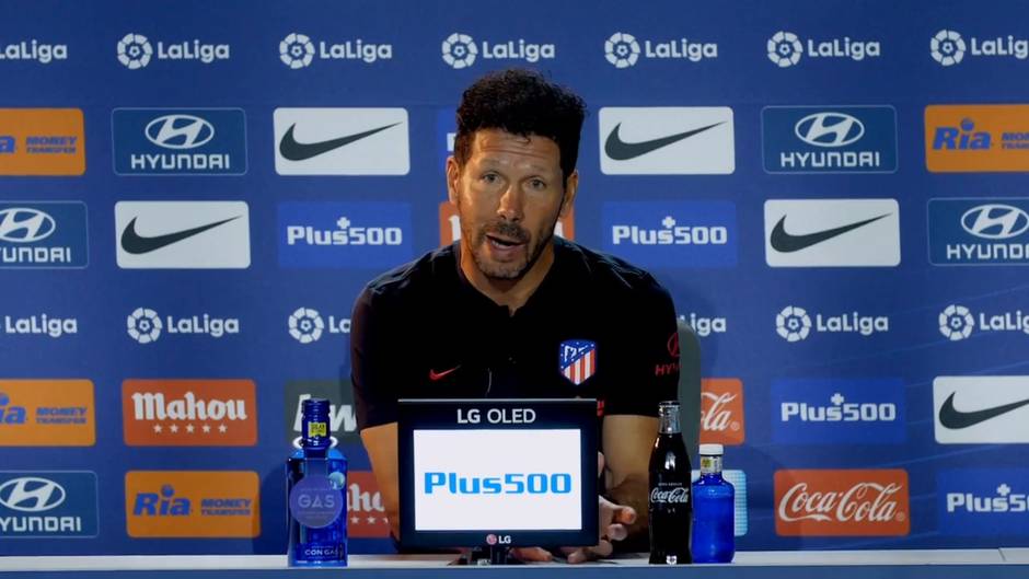 Simeone: "Llorente en su vida se imaginó poder jugar de delantero"