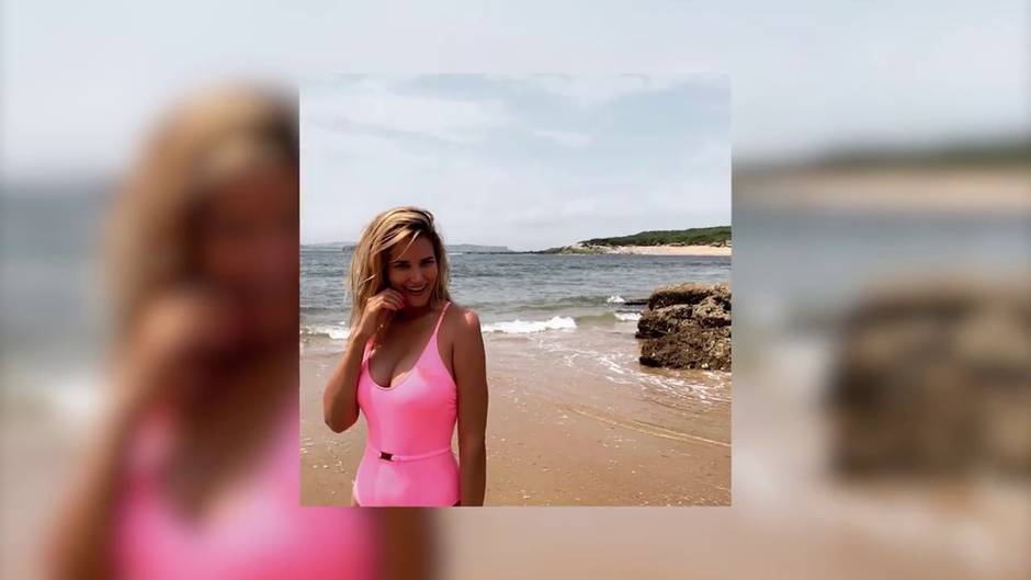 Alba Carrillo presume de curvas con su imagen más refrescante