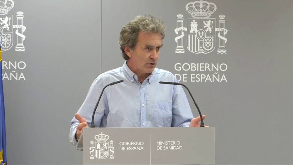 Simón dice que la transmisión comunitaria se reduce en España