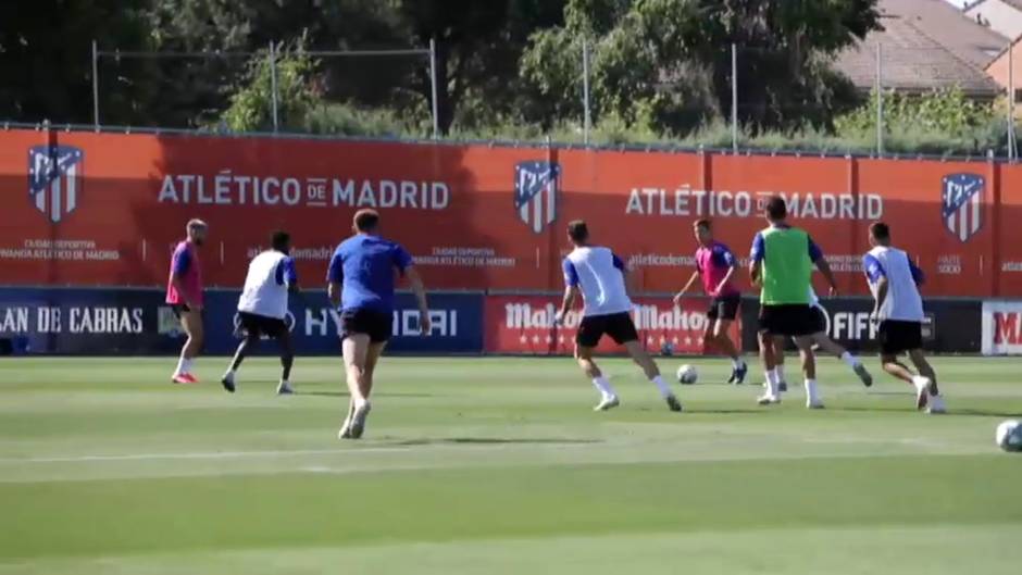 El Atleti entrena para mantener su posición en Liga en la jornada 35