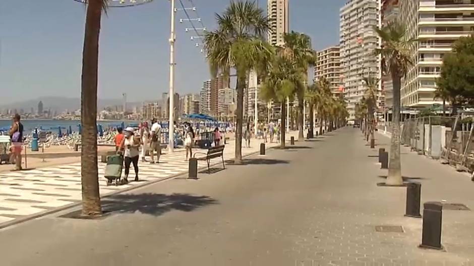 40.000 apartamentos turísticos vacíos en Alicante por la falta de turismo