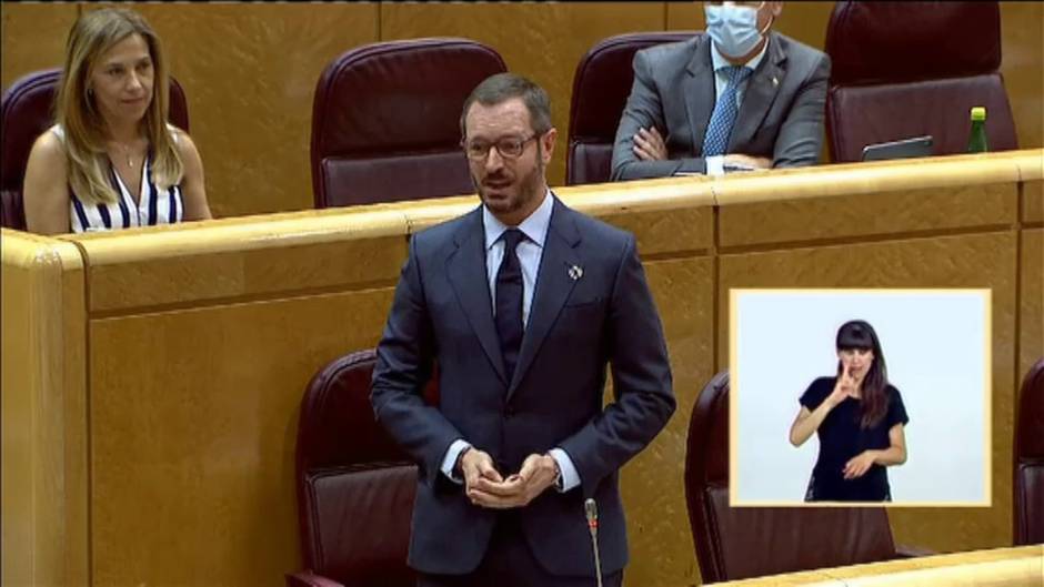 Maroto a Iglesias: "La cloaca es el hábitat en el que usted se mueve como pez en el agua"