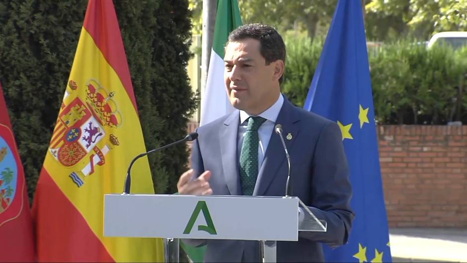 Moreno ruega a los andaluces que no acudan allá donde haya grandes aglomeraciones