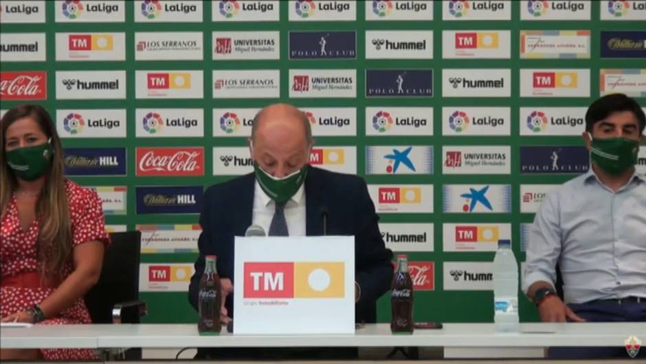 El presidente del Elche: "El hijo de Javier Tebas es secretario del consejo de administración del Fuenlabrada"