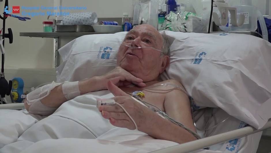 Trasladan a planta al paciente de Covid-19 con más tiempo en UCI