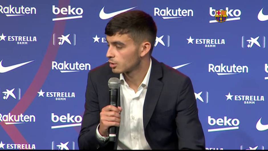 Perri: "Mi ídolo es Iniesta y quiero aprender del mejor, quiero que se quede"