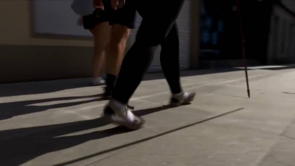 Una peregrina infectada de Covid continúa haciendo el Camino en grupo y ya son ocho los infectados