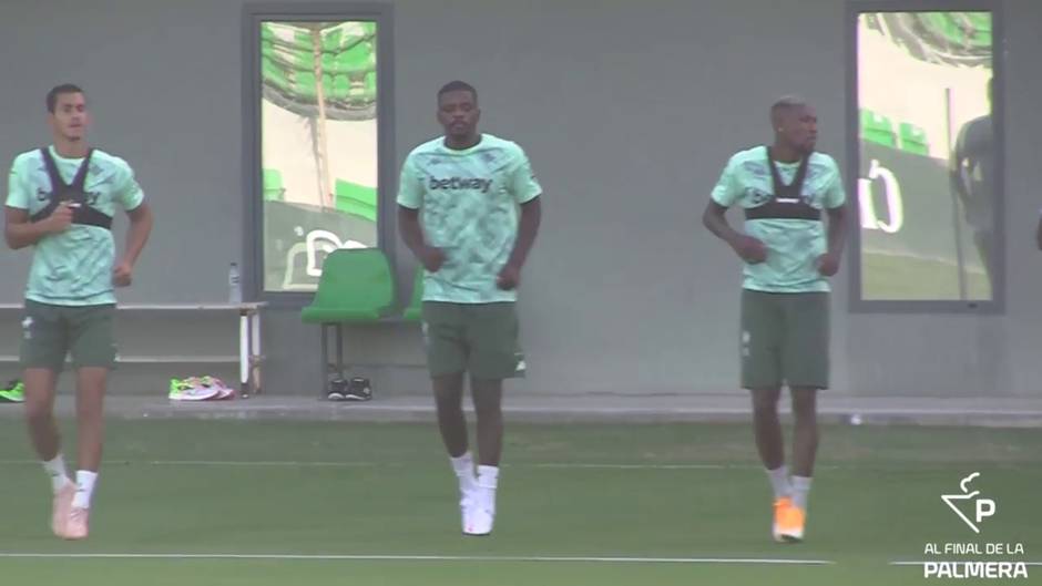 William Carvalho trabajo con el grupo