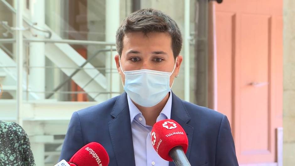 Más Madrid pide retrasar inicio curso ante "caos" de Gobierno regional