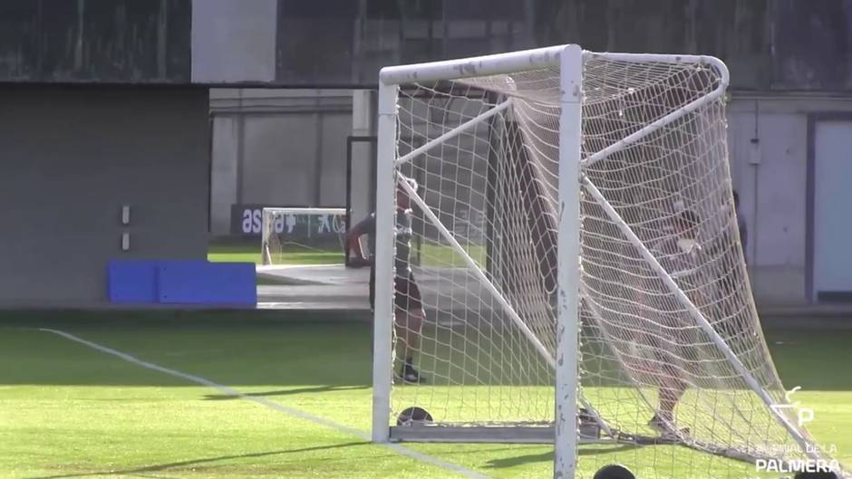 Fekir no inicia con el grupo del Betis el primer entrenamiento pensando en el Real Madrid