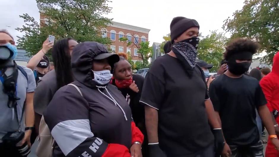 Segunda noche de protestas en Louisville por el caso Breonna Taylor