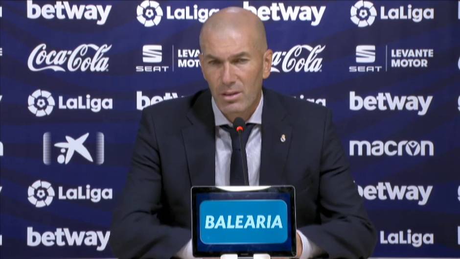 Zidane: "Son tres victorias y un empate, no puedo pedir más"