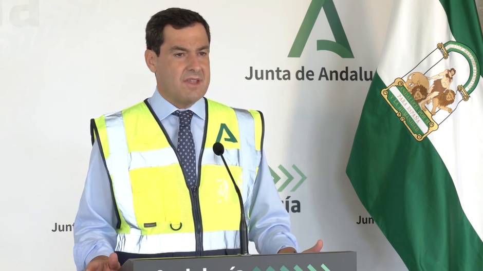 Moreno aconseja a los andaluces quedarse en casa este puente