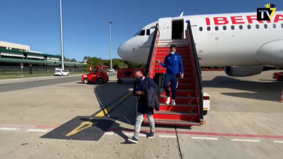 Los chicos de Cervera llegan a Cádiz como colíderes tras su victoria en Ipurúa