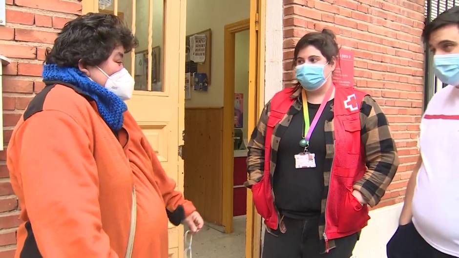 Cruz Roja regala juguetes inclusivos a niños en riesgo de exclusión social