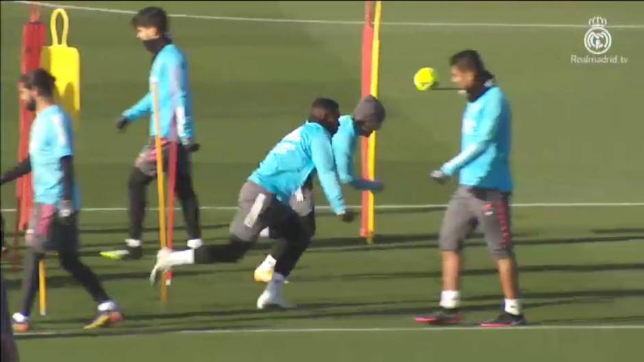 Última sesión del Real Madrid antes de visitar al Elche