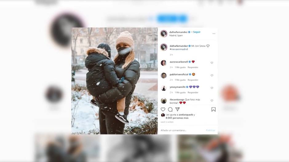 Dafne Fernández comparte la fotografía más tierna con su hijo Jon en la nieve