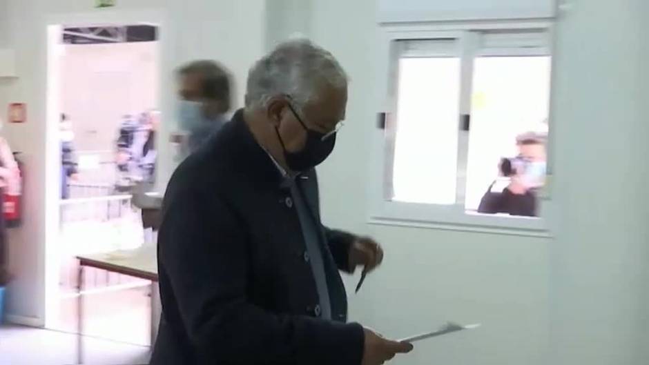 Costa vota en unas elecciones en Portugal marcadas por la tercera ola de la pandemia