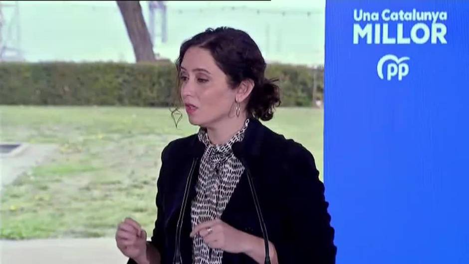 Ayuso: "Pase lo que pase en los hospitales de todo el país, Sánchez no hará nada hasta que pasen estas elecciones"