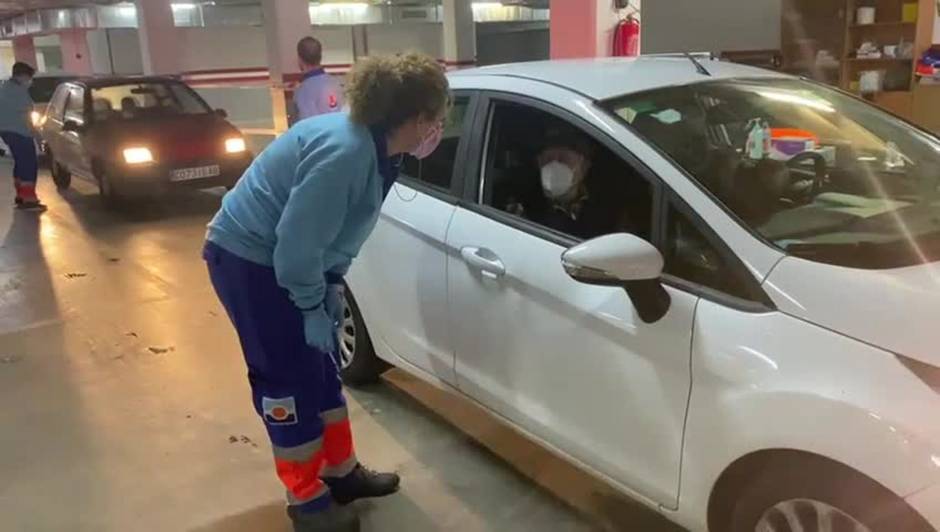 Inicio de la vacunación a los mayores de 80 años en Córdoba