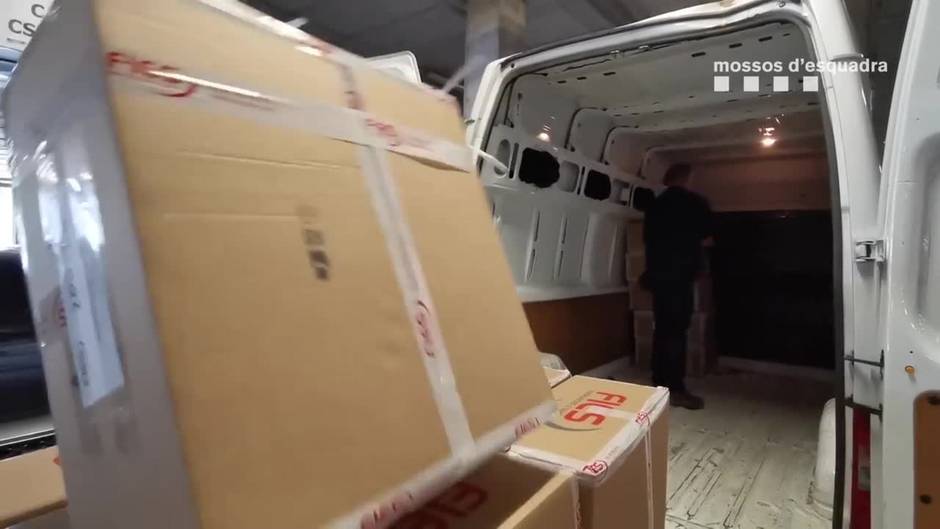 Los Mossos dispondrán de EPIs durante la jornada electoral