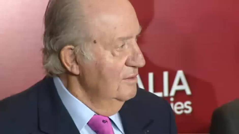 Una decena de amigos del rey Juan Carlos habría prestado los casi 4,4 millones de euros regularizados por el emérito