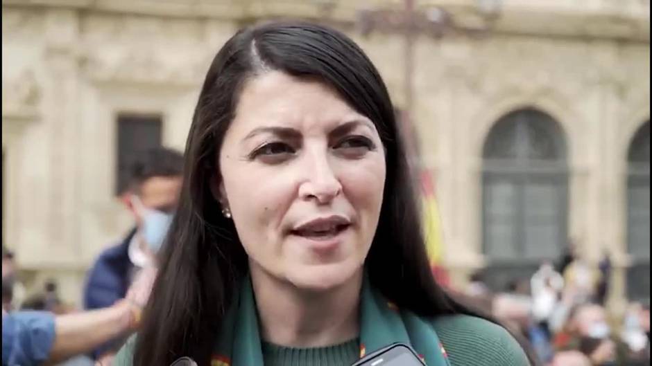 Olona, en el 28F: “Que nadie se atreva a decir que VOX no ama Andalucía”